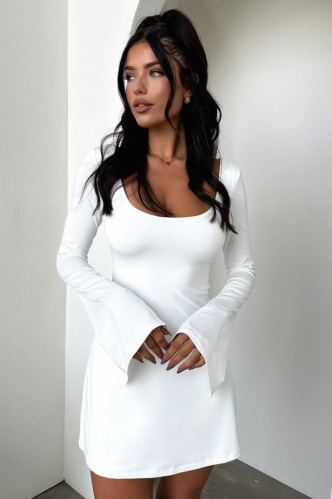 Robe Marciale - Mini Robe à Manches Longues